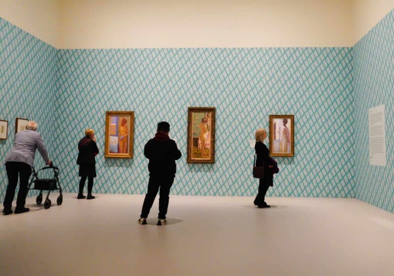 NGV | Bonnard NGV Bonnard exhibition, wallpaper with people observing work infront of them
